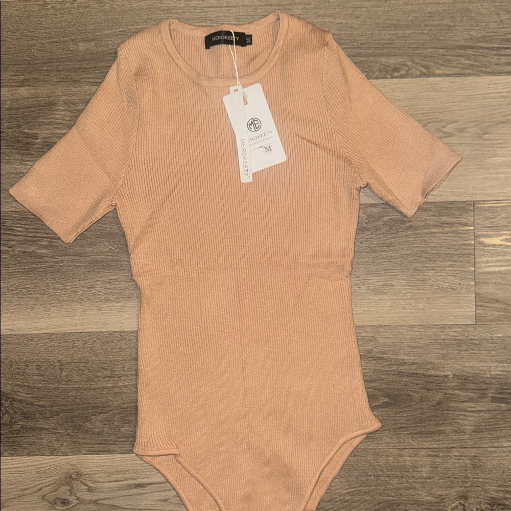MEROKEETY Ribbed Soft Stretchy Bodysuit Beige NWT Size M
